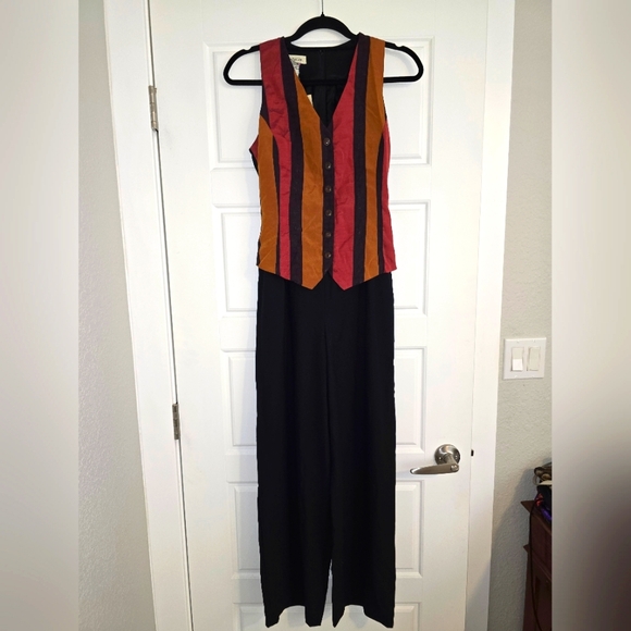 NWT ✨️Ann Taylor Vintage Striped Multicolor Vest W/Black Jumpsuit Size:4